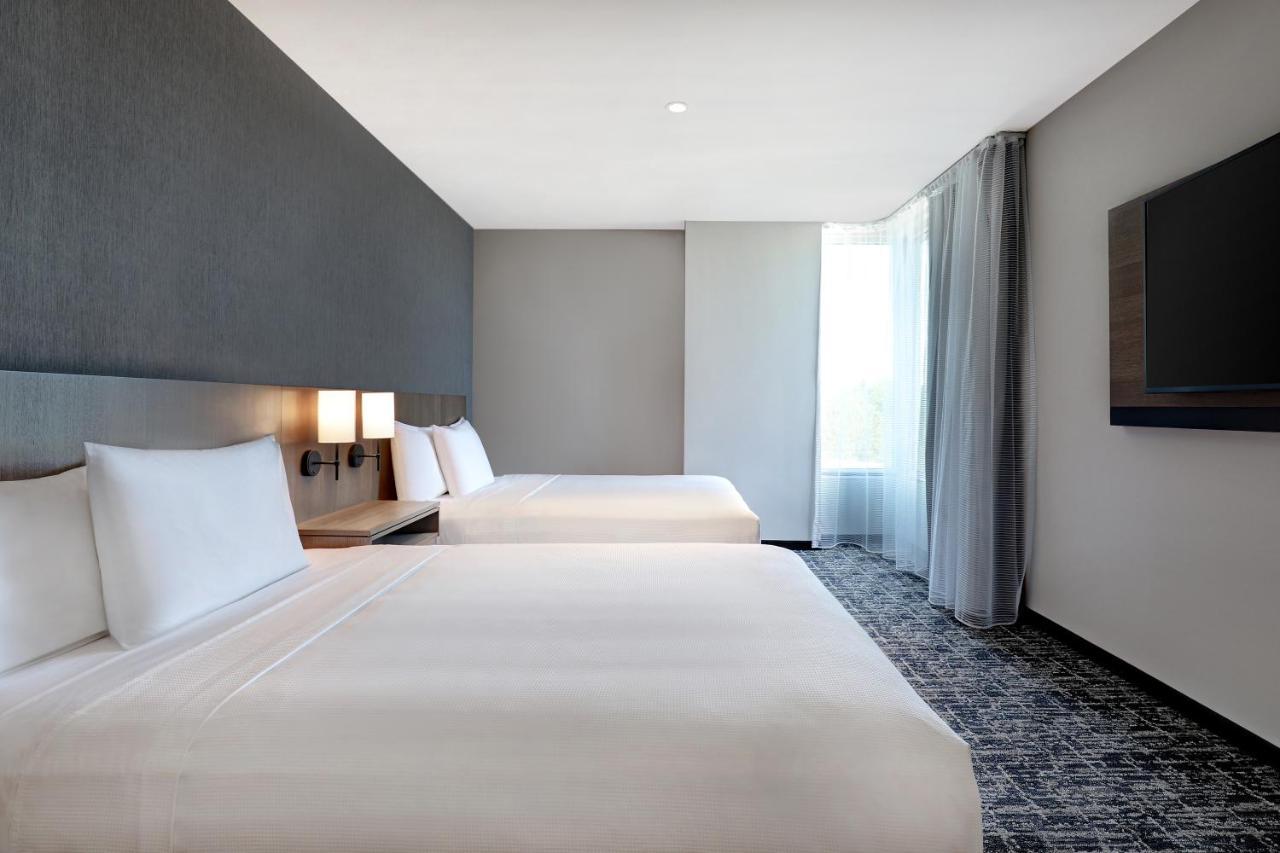 Hyatt Place Ottawa West エクステリア 写真