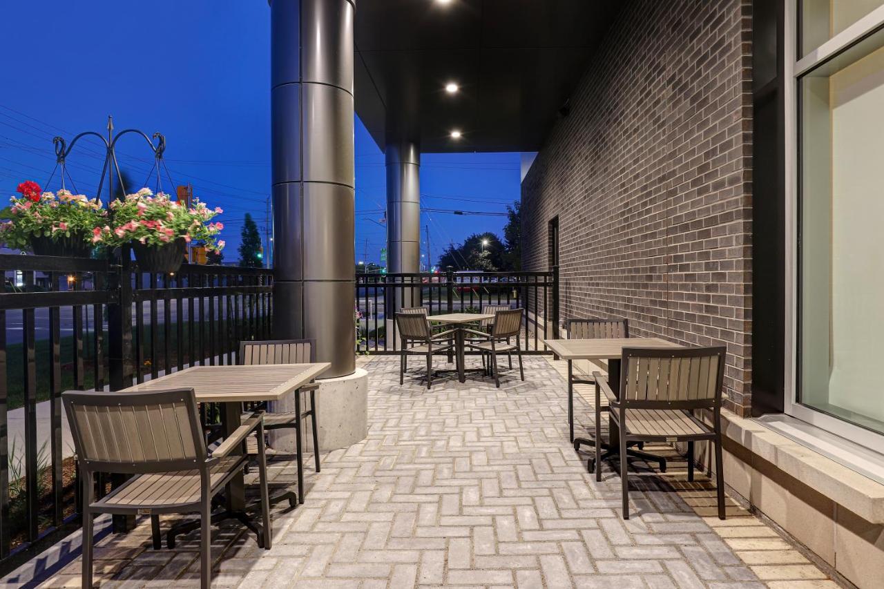 Hyatt Place Ottawa West エクステリア 写真