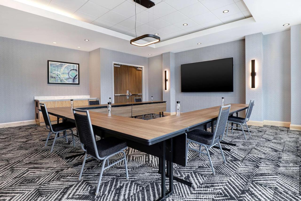 Hyatt Place Ottawa West エクステリア 写真